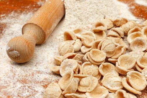 Orecchiette de pâtes italiennes fraîches, Italie